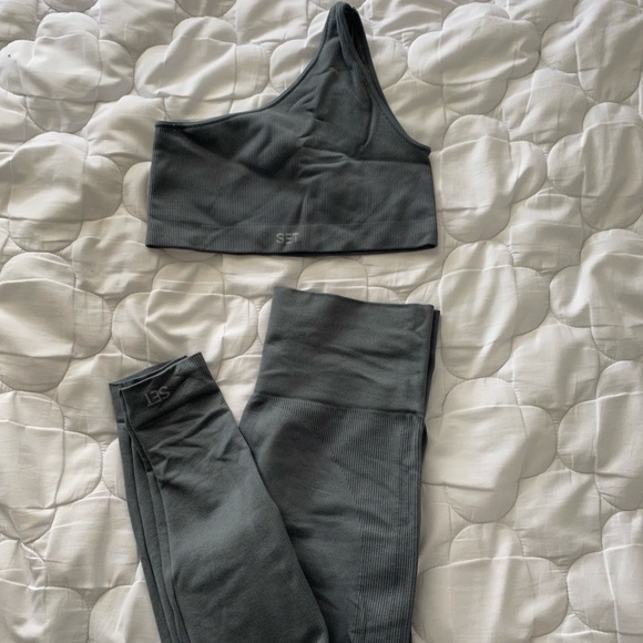 Set Active Sports Bra & Leggings River - Picture 2 of 4